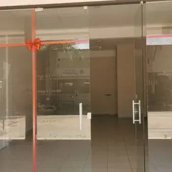 Loja de 4,273m² à Venda em Virgen de Fátima, Asunción - Image 3