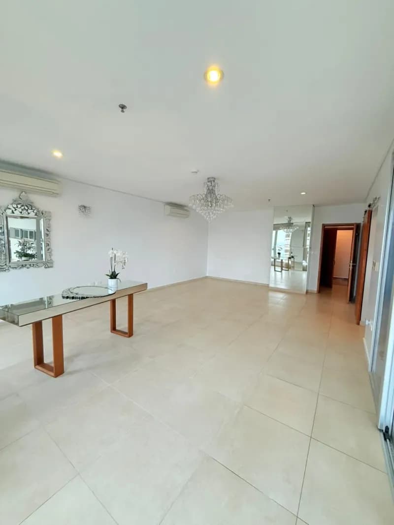 Departamento de 3 dormitorios en edificio Miranda, 190m², en Alquiler en Ycuá Satí, Asunción - Image 3