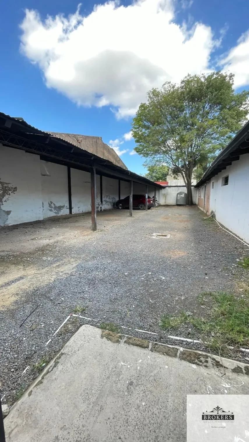 Loja de 550m² para Alugar em Lambaré - Image 5