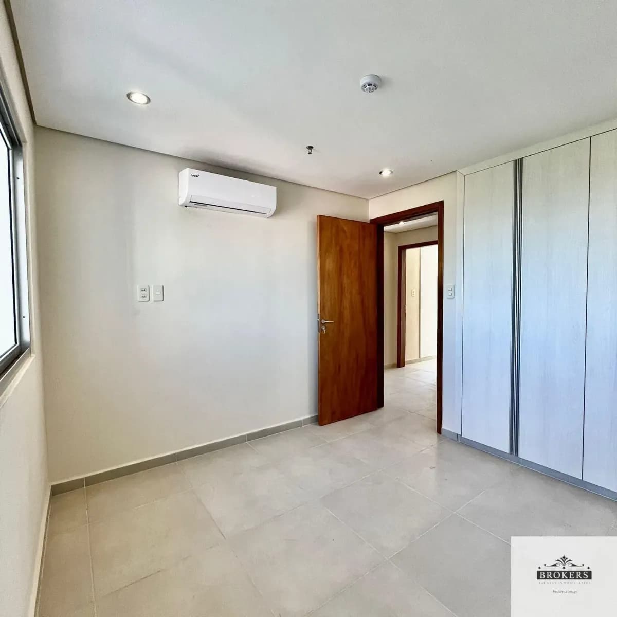 3-Bedroom Apartment for Sale in Jara, Asunción - Image 17