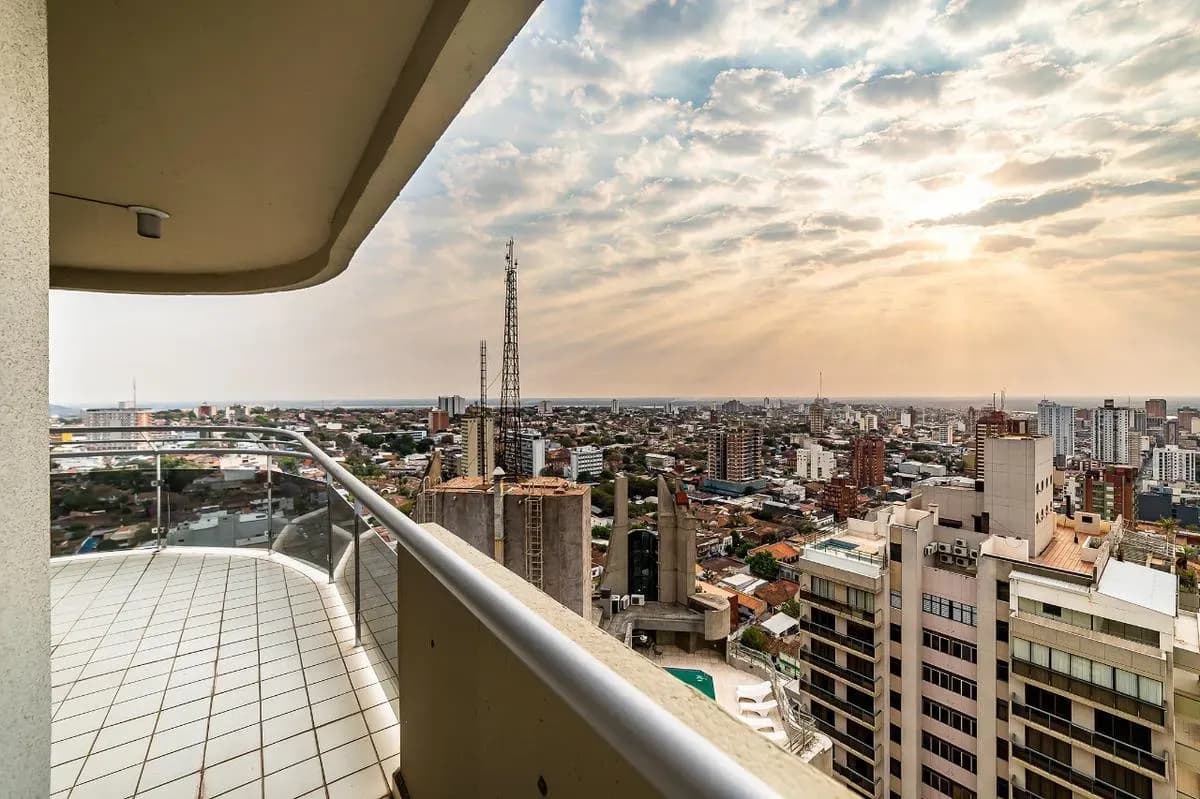 Departamento de 4 dormitorios en Venta en San Roque, Lambaré - Image 13