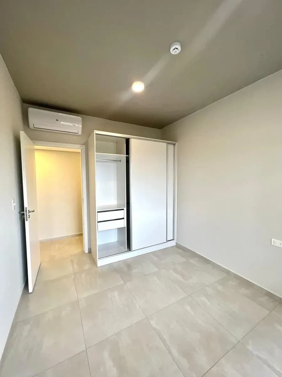 2-Bedroom Apartment for Sale in Mburicaó, Asunción - Image 12