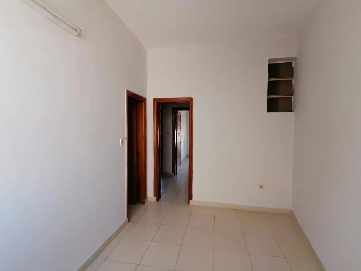 2-Bedroom Apartment for Rent in La Encarnación, Lambaré - Image 10