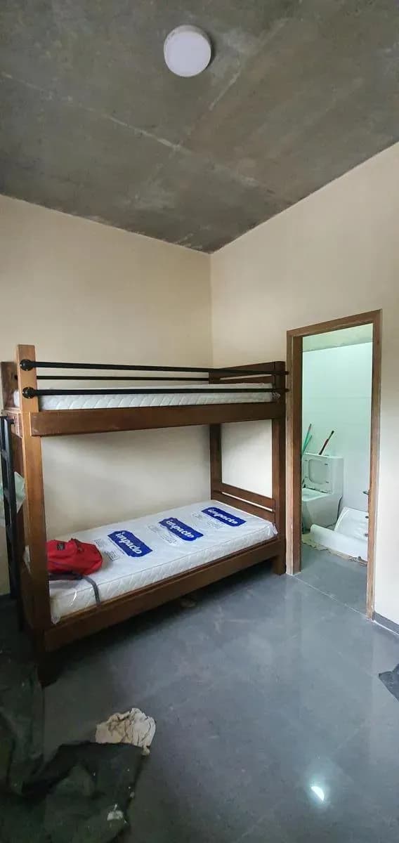 Casa de 6 quartos à Venda em San Bernardino - Image 17