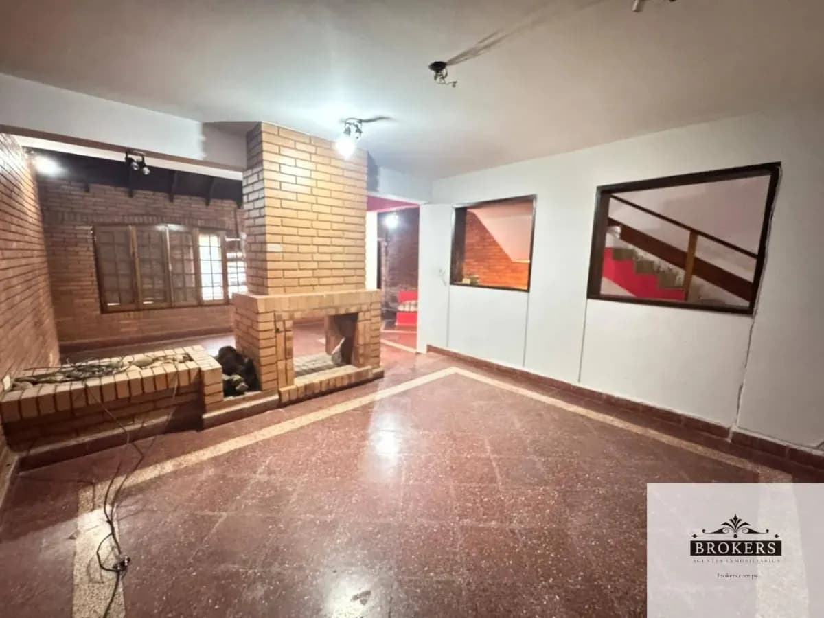 4-Bedroom House for Sale in Valle Ybaté, Lambaré - Image 4