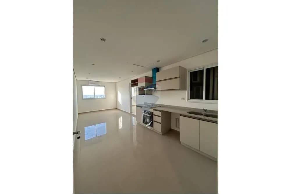 Departamento de 4 dormitorios en Venta en Luis Alberto de Herrera, Asunción - Image 2