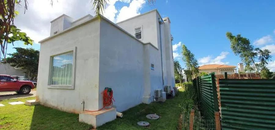 Casa de 4 dormitorios en Venta en San Bernardino - Image 5