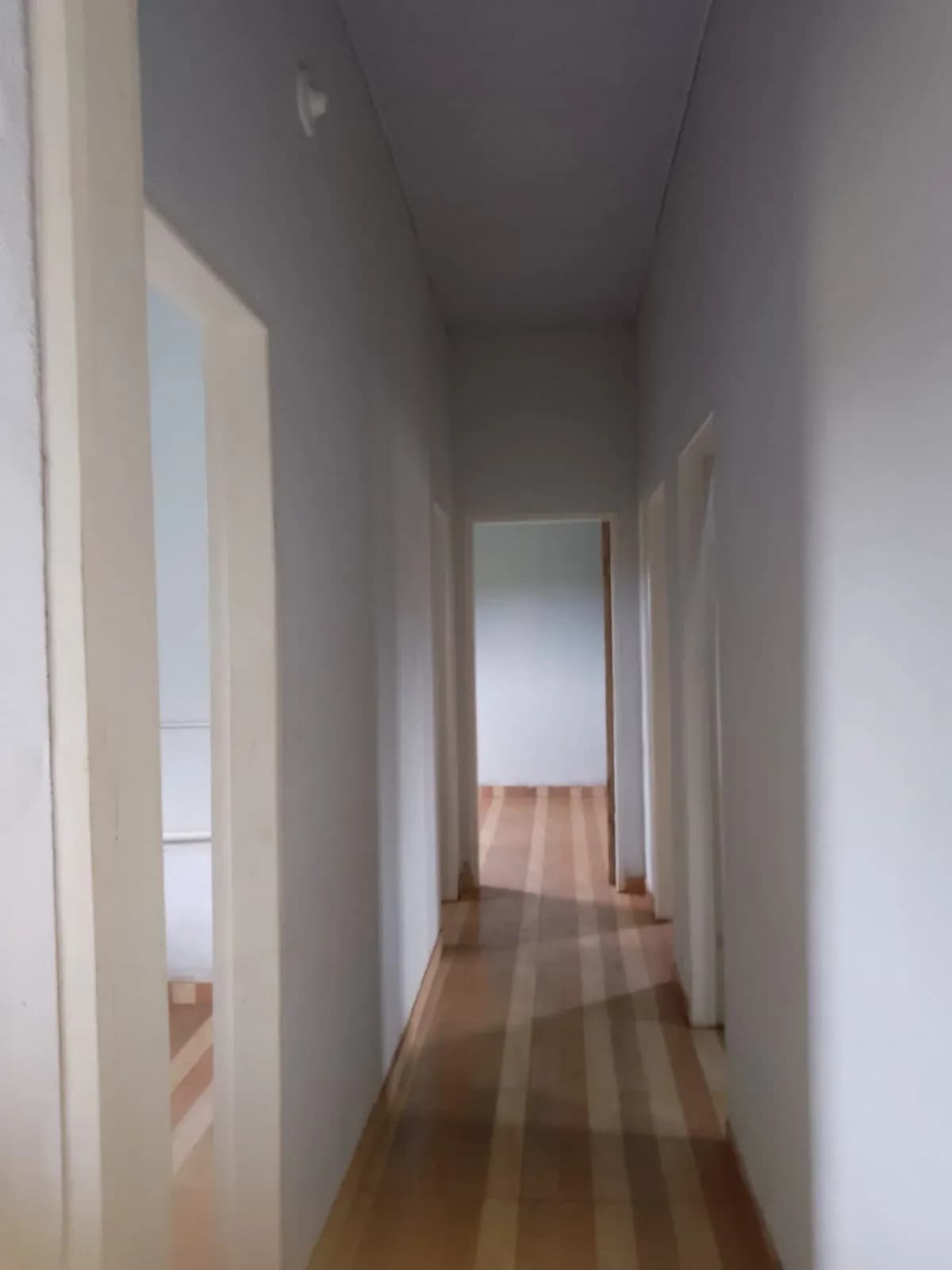 3-Bedroom House, 90m², for Sale on Marista Street, Coronel Oviedo - Image 2