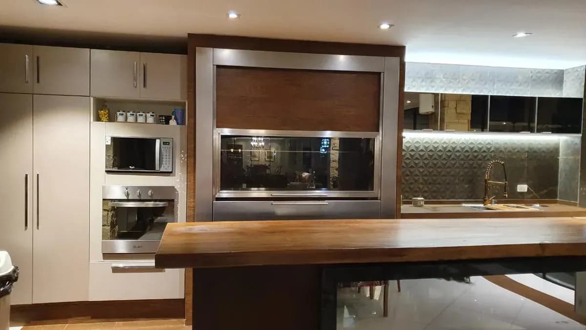 4-Bedroom House for Sale in Los Laureles, Lambaré - Image 18