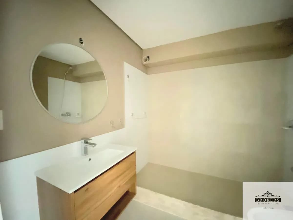 Office of 69m² for Sale in Salvador del Mundo, Asunción - Image 4