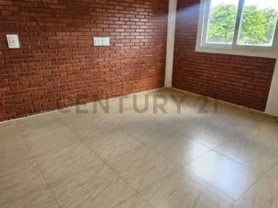 Departamento de 2 dormitorios en Venta en Isla Bogado, Luque - Image 2