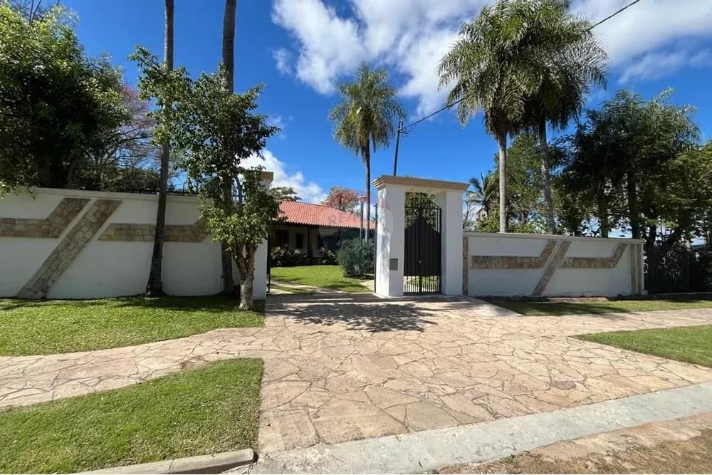 Casa de 6 dormitorios en Venta en Santo Domingo, Areguá - Image 9