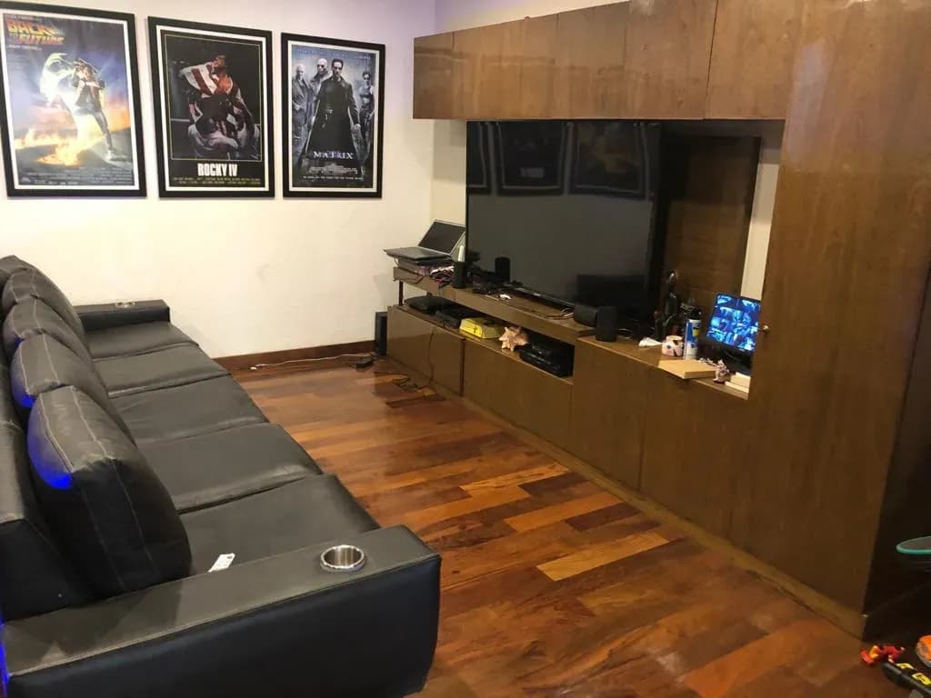 Casa de 6 dormitorios en Venta en Mcal. José Félix Estigarribia, Lambaré - Image 3