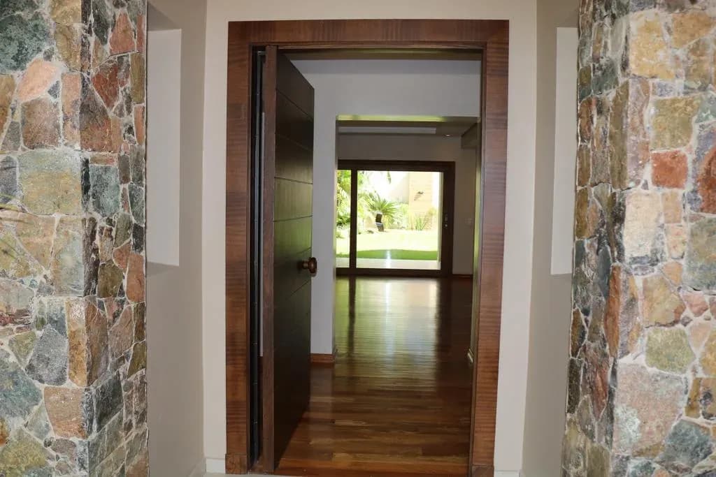 3-Bedroom House for Sale in Santo Domingo, Asunción - Image 3