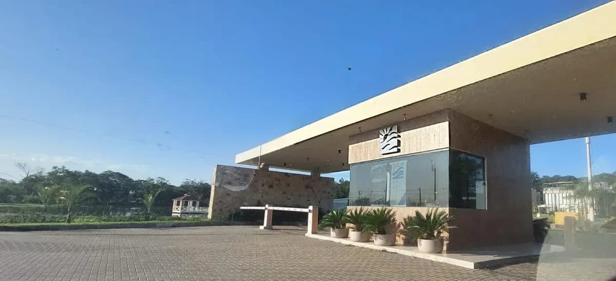 Terreno de 927,49m² à Venda em San Bernardino - Image 2