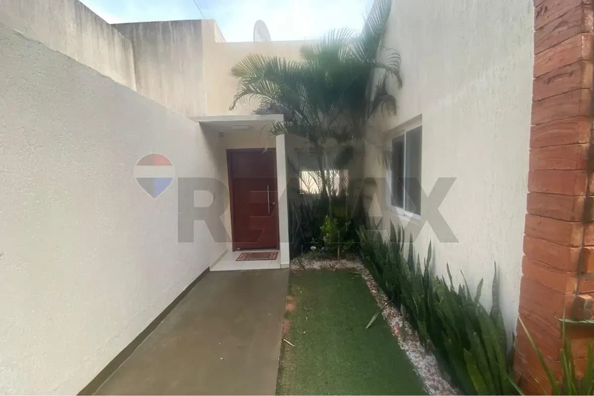 Casa de 3 dormitorios en Venta en Limpio - Image 2