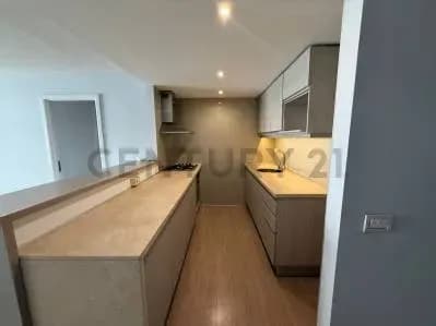 1 Bedroom Apartment for Rent in Pocitos, Montevideo - Image 2