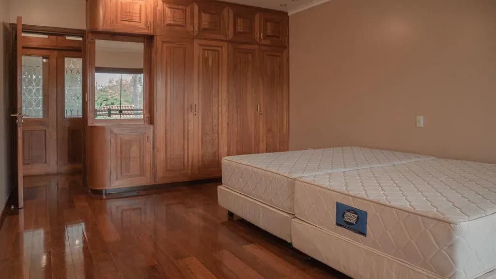 Casa de 4 quartos à Venda em Gral. Bernardino Caballero, Lambaré - Image 18