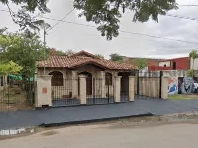 Casa de 1 dormitório à Venda em Villa Morra, Assunção - Image 2