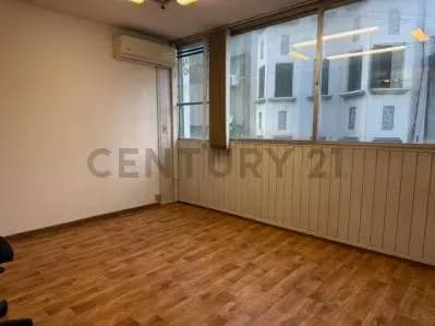 Local Comercial de 30m² en Alquiler en Centro, Montevideo - Image 3