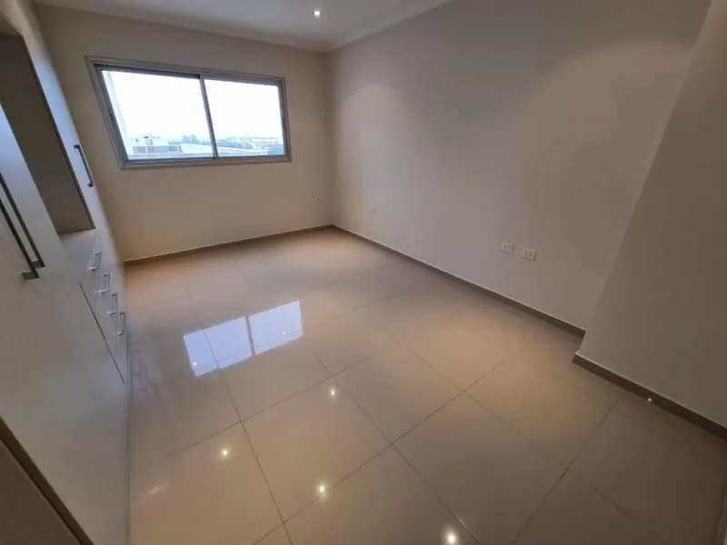 Departamento de 4 dormitorios en Alquiler en Las Lomas (Carmelitas), Asunción - Image 4