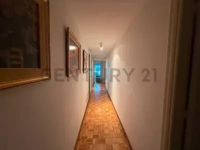 Departamento de 4 dormitorios en Venta en Pocitos, Montevideo - Image 3
