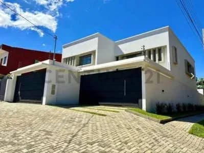 Casa de 3 quartos à venda em Loma Pytá, Assunção - Image 2