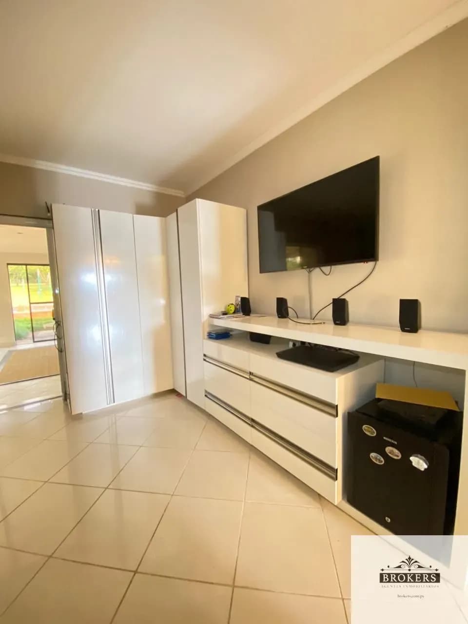 House with 0 bedrooms for Sale in Parques del Yatch, Lambaré - Image 14