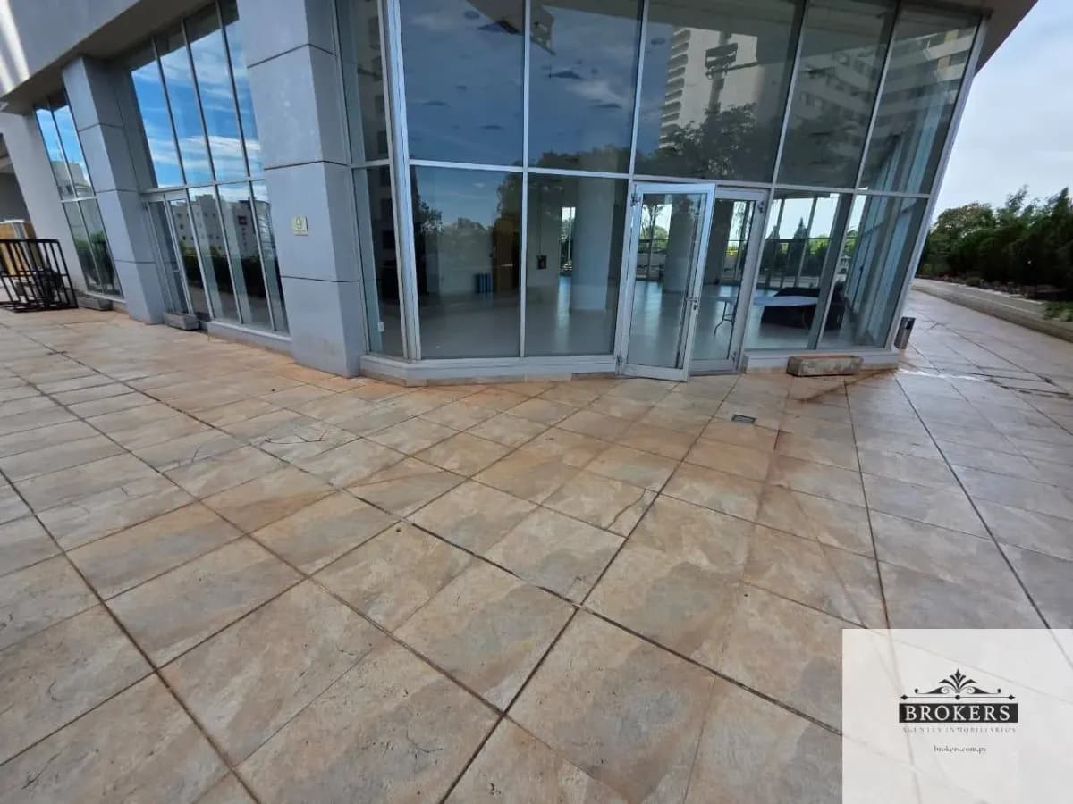 Commercial Space of 420m² for Rent in Ycuá Satí, Asunción - Image 10