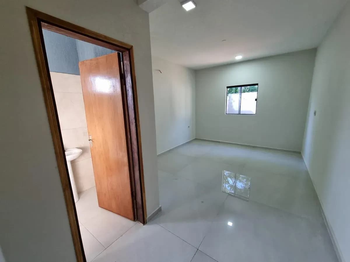 Casa de 3 quartos à Venda em Arecayá, Mariano Roque Alonso - Image 4