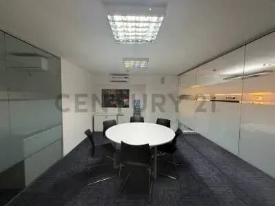 Local Comercial de 265m² en Alquiler en Punta Carretas, Montevideo - Image 4