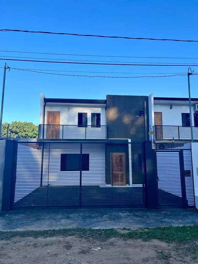 3-Bedroom House for Sale in Monseñor Bogarín, Mariano Roque Alonso - Image 2