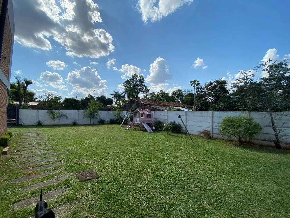 Casa de 3 dormitorios en Venta en Laurelty, Luque - Image 9