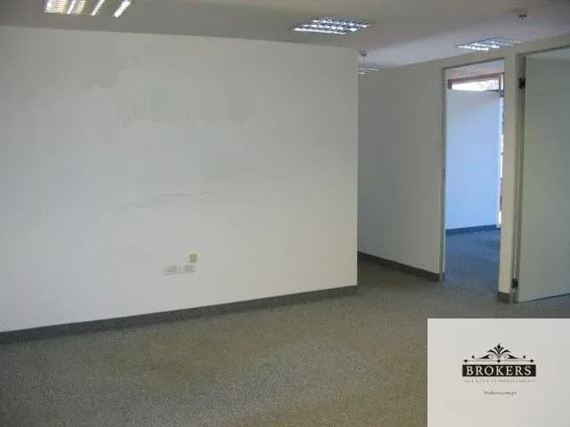 Office of 90m² for Rent in Santo Domingo, Asunción - Image 2