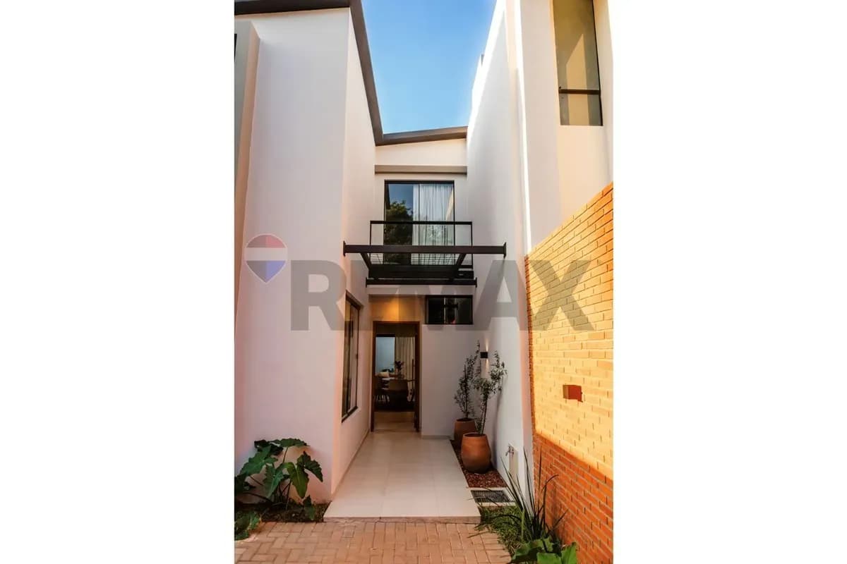 Departamento de 3 dormitorios en Venta en Loma Merlo, Luque - Image 4