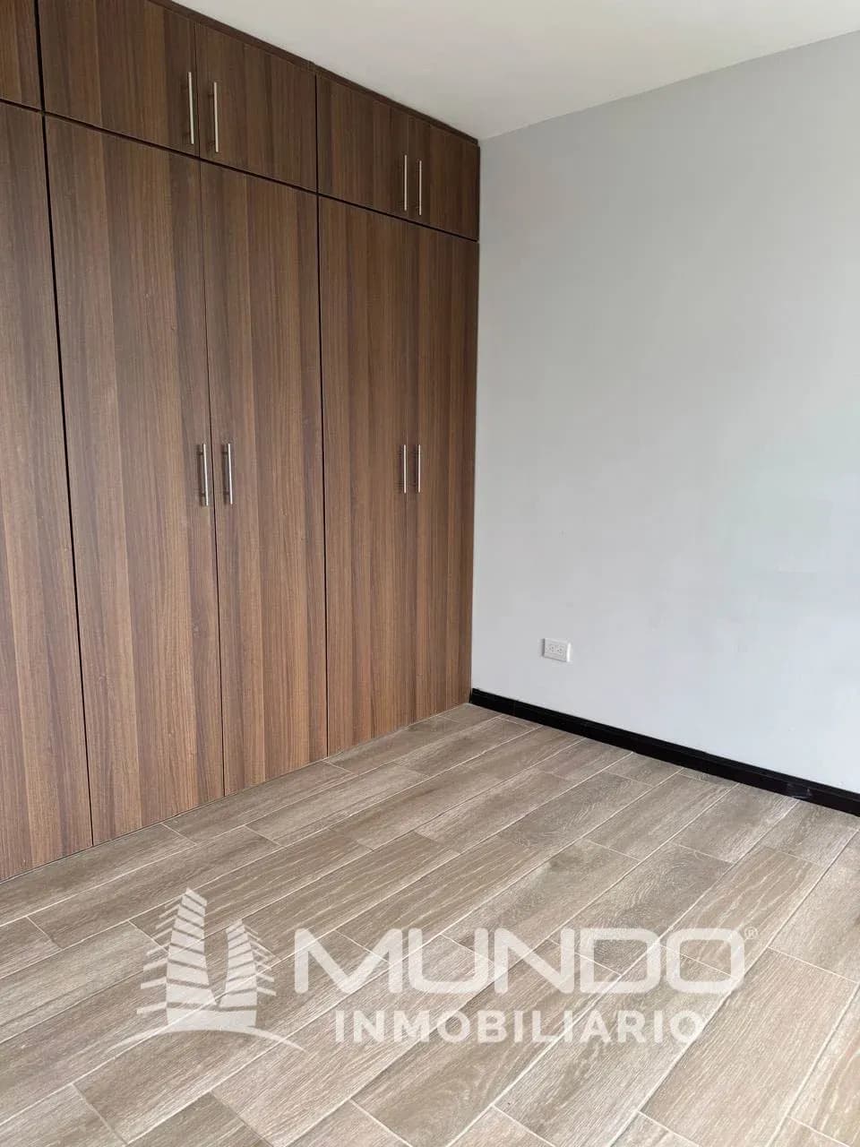 Departamento de 2 dormitorios, 68m², en Alquiler en Fraijanes - Image 6