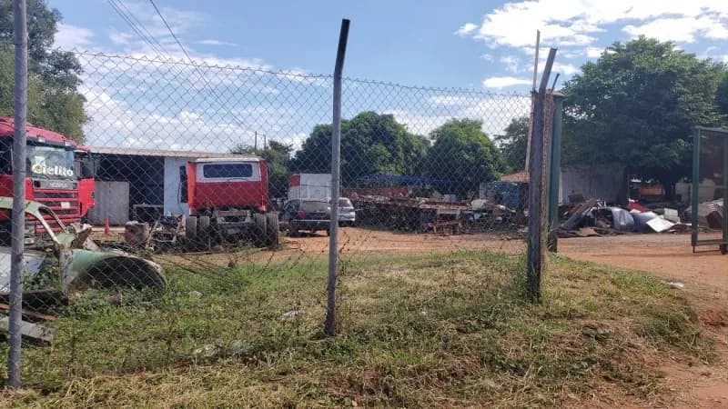 Terreno de 1,640m² en Venta en Isla Bogado, San Lorenzo - Image 3