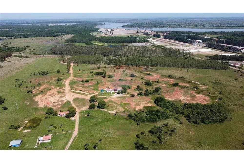 950,000m² Land for Sale in Villeta - Image 2