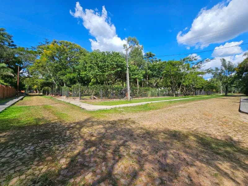 Terreno de 15.325m² à Venda em San Bernardino - Image 3