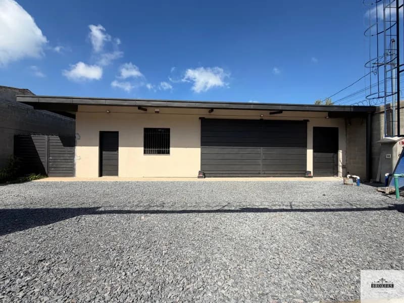 Casa de 3 dormitorios en Venta en Puerto Pabla, Lambaré - Image 2