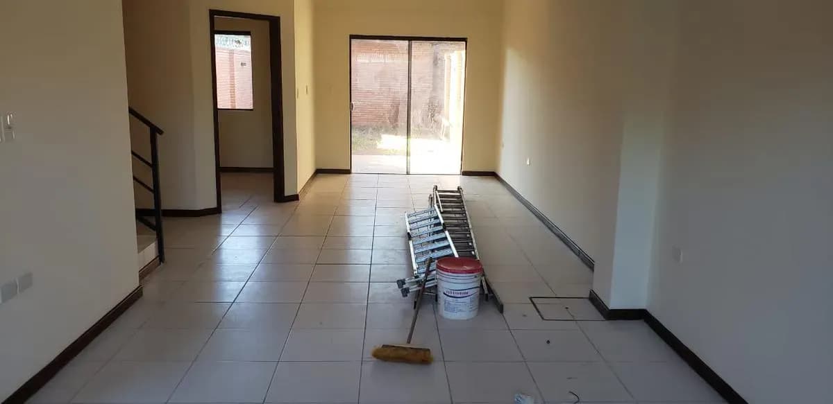 3-Bedroom House for Sale in Fernando de la Mora