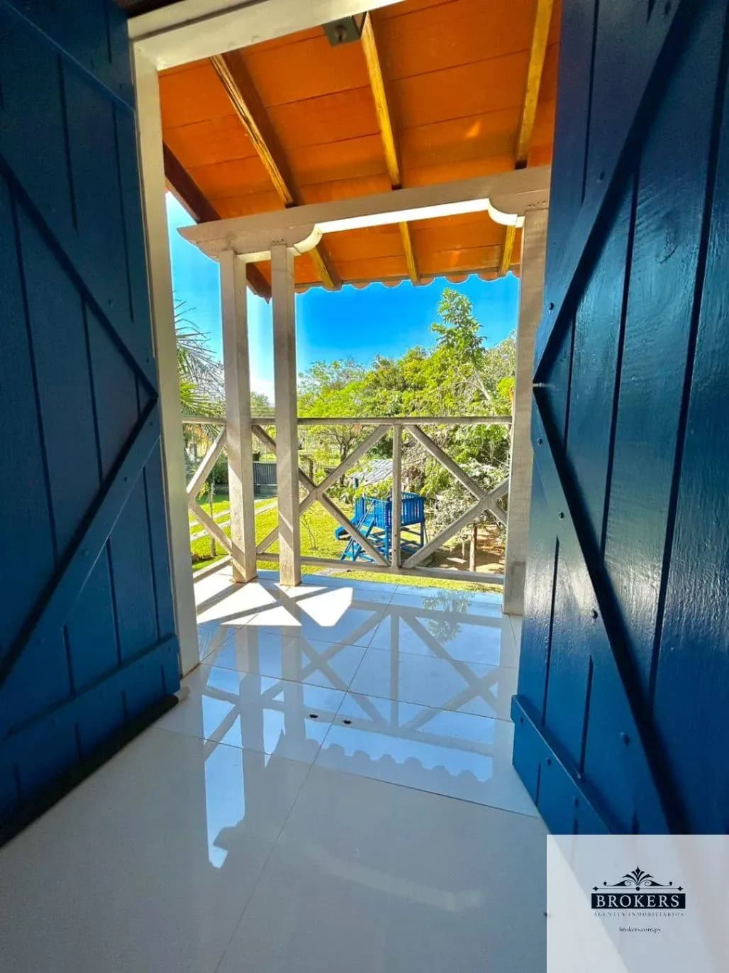 Casa de 4 quartos para Aluguel em Ypacaraí - Image 12