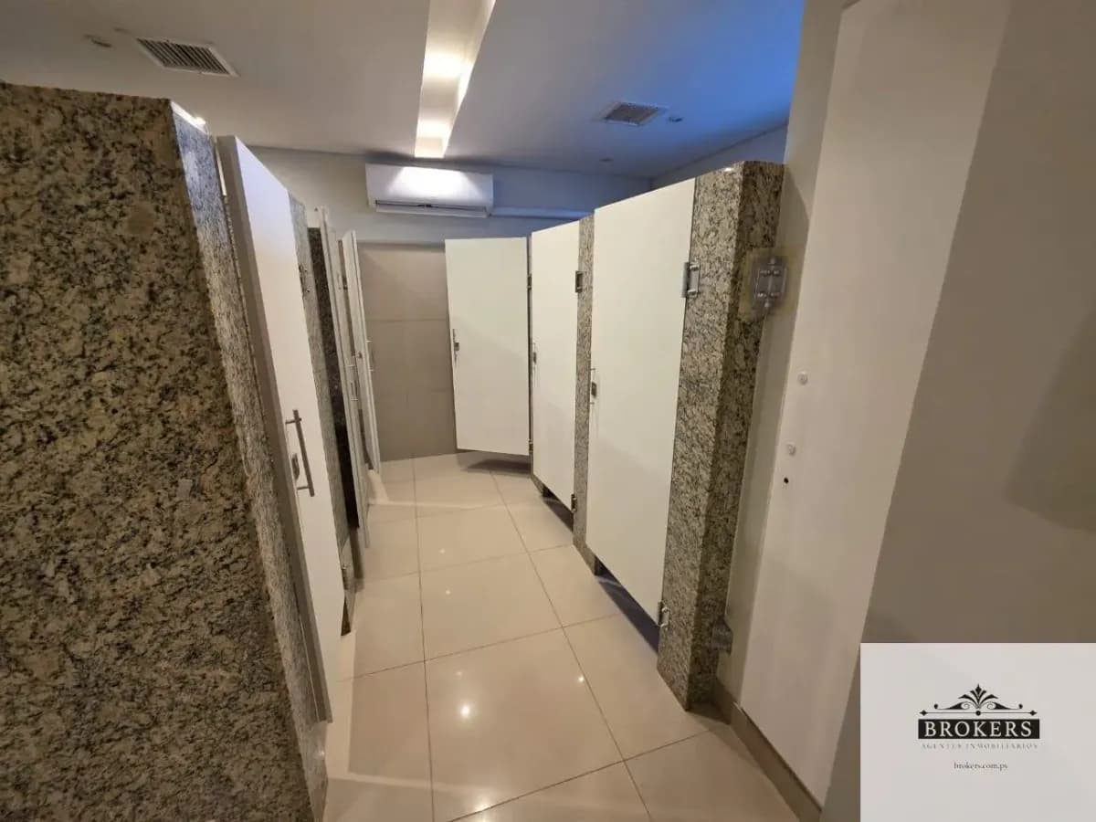 Commercial Space of 420m² for Rent in Ycuá Satí, Asunción - Image 14