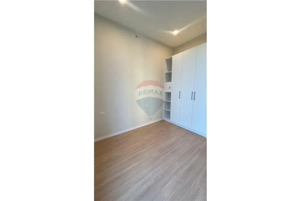 2-Bedroom Apartment for Sale in Recoleta, Asunción - Image 9
