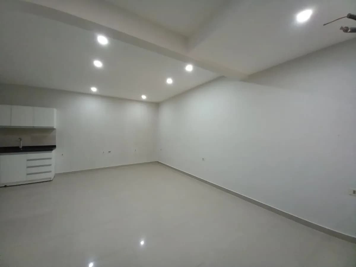 Casa de 3 dormitorios en Venta en Fernando de la Mora - Image 4