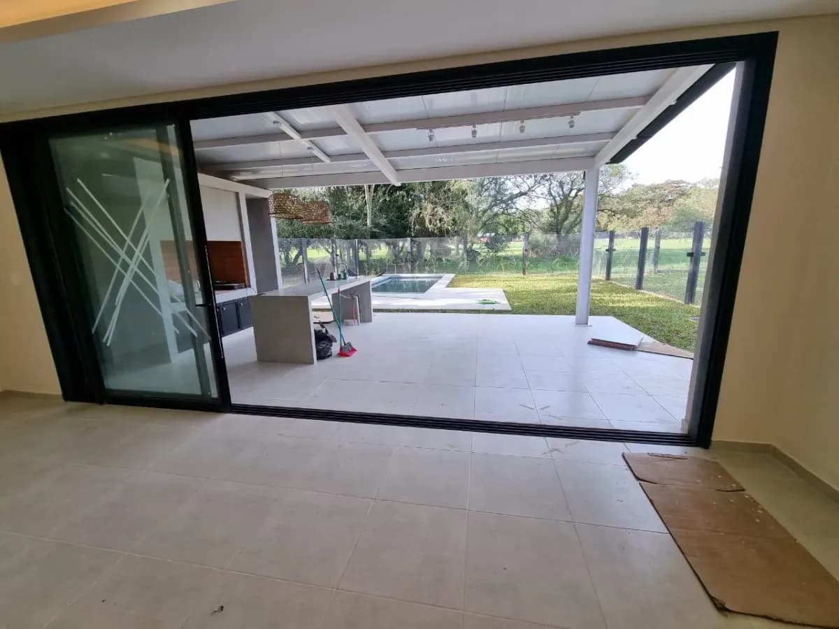 Casa de 3 Quartos à Venda em San Bernardino - Image 17