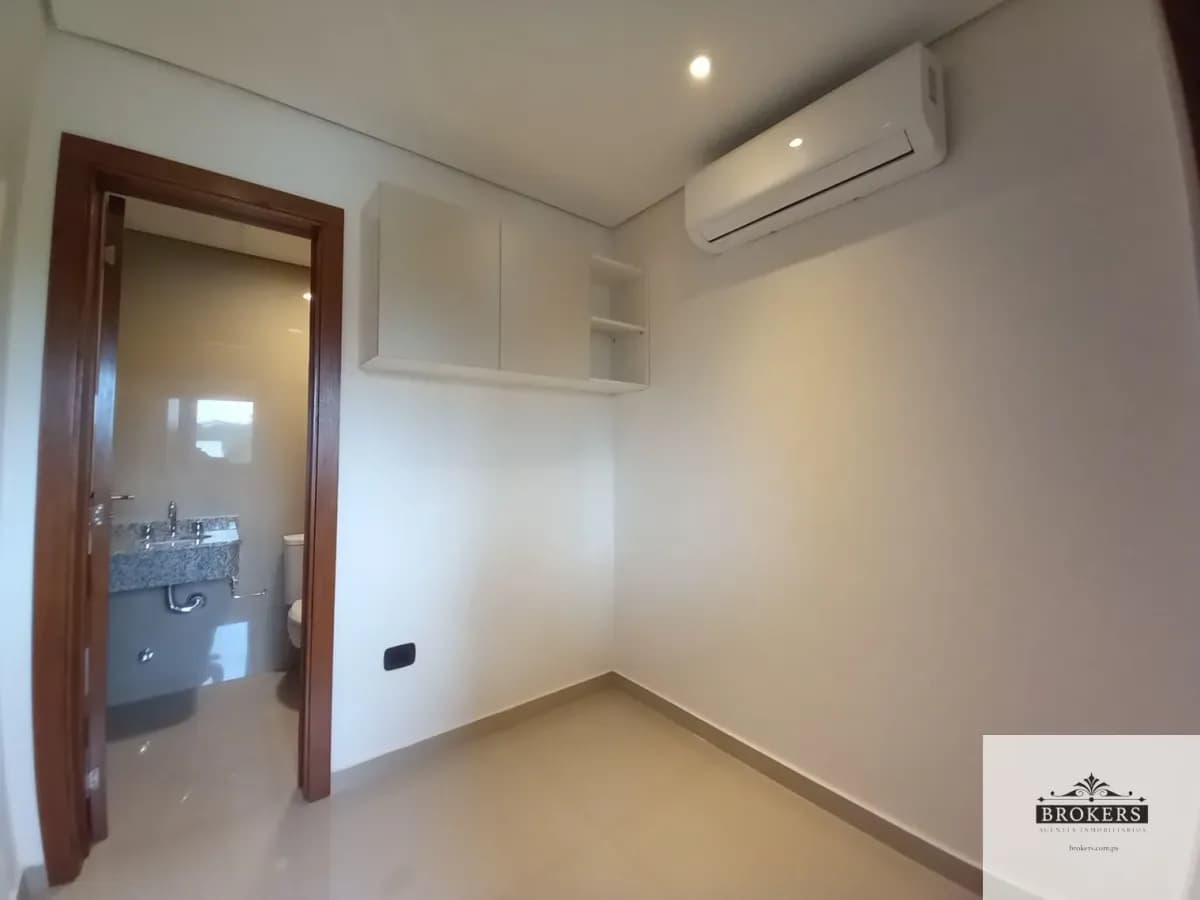 2-Bedroom Apartment for Rent in Madame Lynch, Asunción - Image 16