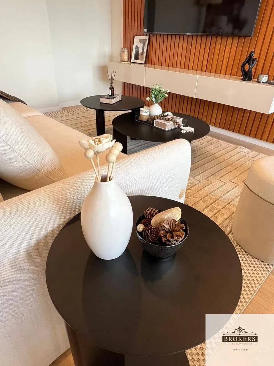3-Bedroom Apartment for Sale in Ycuá Satí, Asunción - Image 11