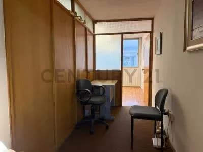 Local Comercial de 30m² en Alquiler en Centro, Montevideo - Image 2