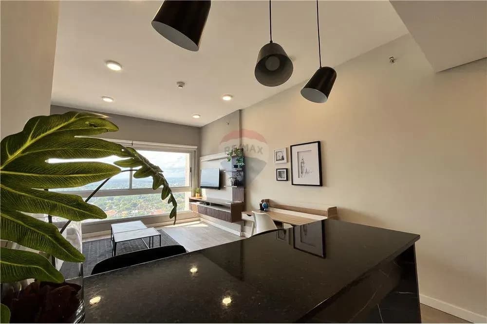 1-Bedroom Apartment for Sale in Madame Lynch, Asunción - Image 8